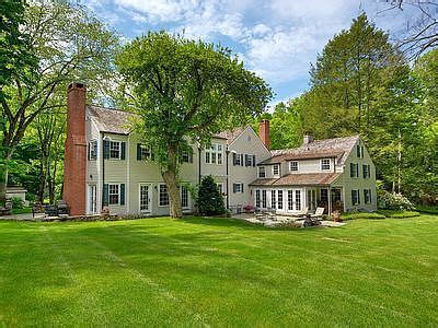 75 HICKORY KINGDOM RD, BEDFORD, NY 10506 .